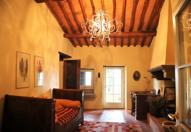 Villa in Civitella in Val di Chiana - Villa Tuscany with Flair, Luxury & Panorama Villa in Civitella in Val di Chiana - Villa Tuscany with Flair, Luxury & Panorama