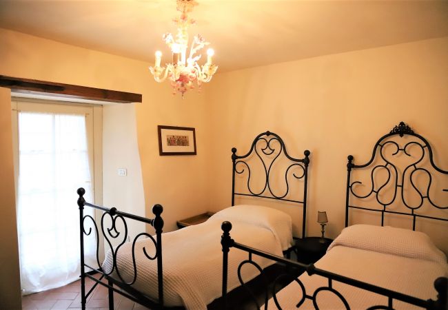 Villa in Civitella in Val di Chiana - Villa Tuscany with Flair, Luxury & Panorama Villa in Civitella in Val di Chiana - Villa Tuscany with Flair, Luxury & Panorama