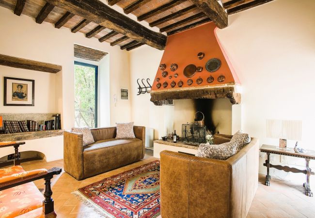 Appartement in Certaldo - Luxury, Sustainability and Eco Pool in Tower Apt. Appartement in Certaldo - Luxury, Sustainability and Eco Pool in Tower Apt.