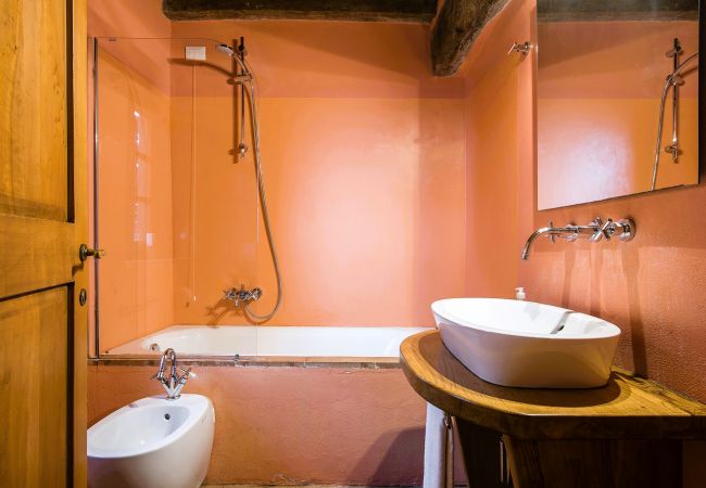 Appartement in Certaldo - Luxury, Sustainability and Eco Pool in Tower Apt. Appartement in Certaldo - Luxury, Sustainability and Eco Pool in Tower Apt.