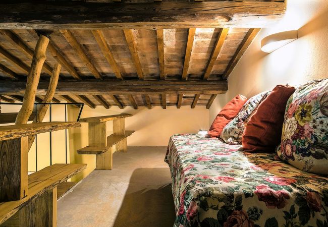 Appartement in Certaldo - Luxury, Sustainability and Eco Pool in Frangi Apt. Appartement in Certaldo - Luxury, Sustainability and Eco Pool in Frangi Apt.