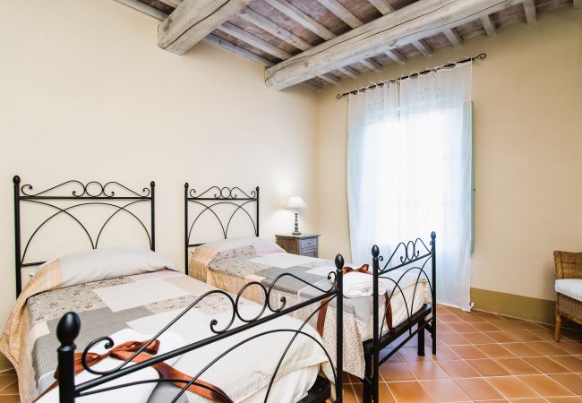 Appartement in Trequanda - Luxury 3 Rooms Apt. Olives in Siena Resort Appartement in Trequanda - Luxury 3 Rooms Apt. Olives in Siena Resort