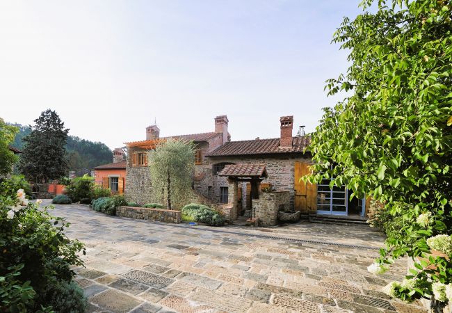 Villa in Pian di Sco - Villa Olivo in most Exclusive Borgo in Tuscany Villa in Pian di Sco - Villa Olivo in most Exclusive Borgo in Tuscany