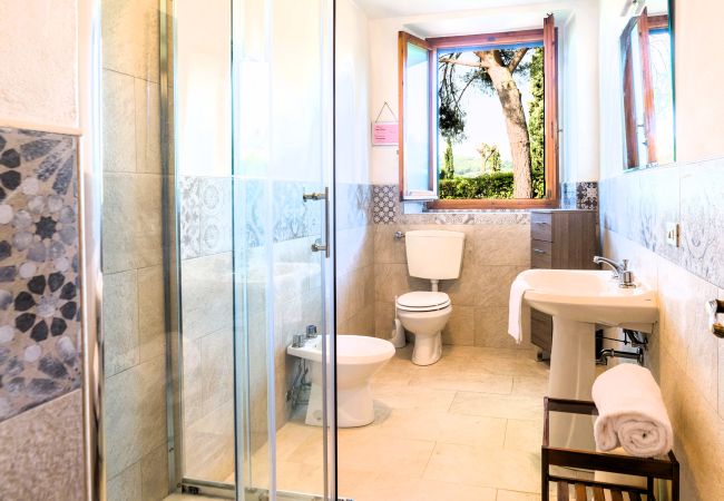 Appartement in Rignano sull´Arno - Fattoria del Chianti close to Florence for two Appartement in Rignano sull´Arno - Fattoria del Chianti close to Florence for two