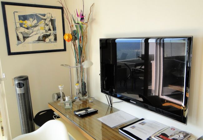 Apartment in Lugano - Breathtaking View for a Romantic Stay