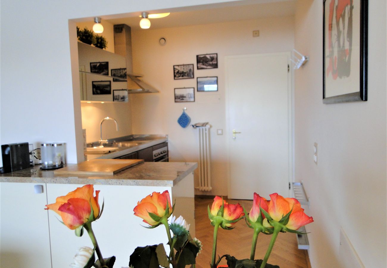 Apartment in Lugano - Breathtaking View for a Romantic Stay