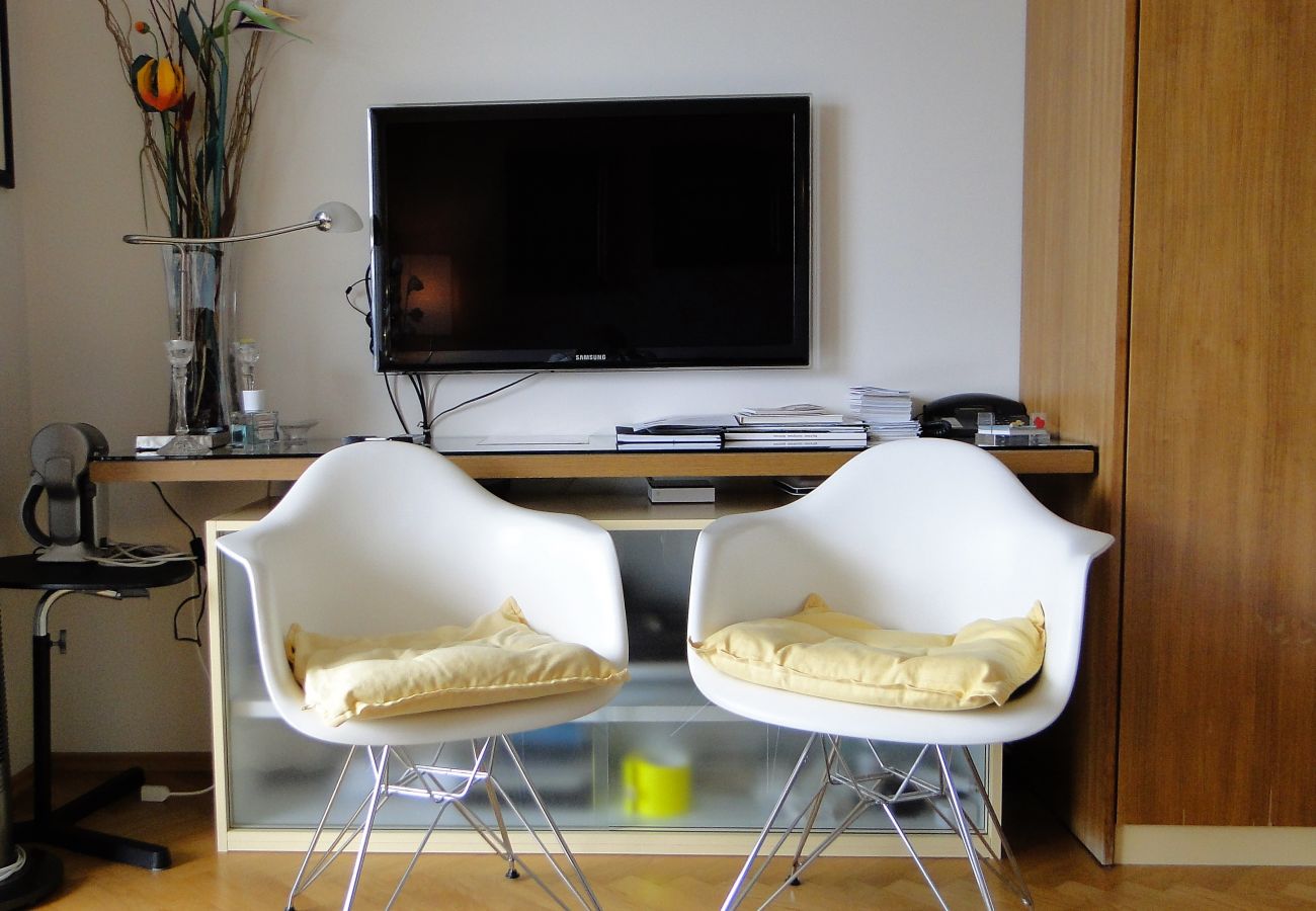 Apartment in Lugano - Breathtaking View for a Romantic Stay