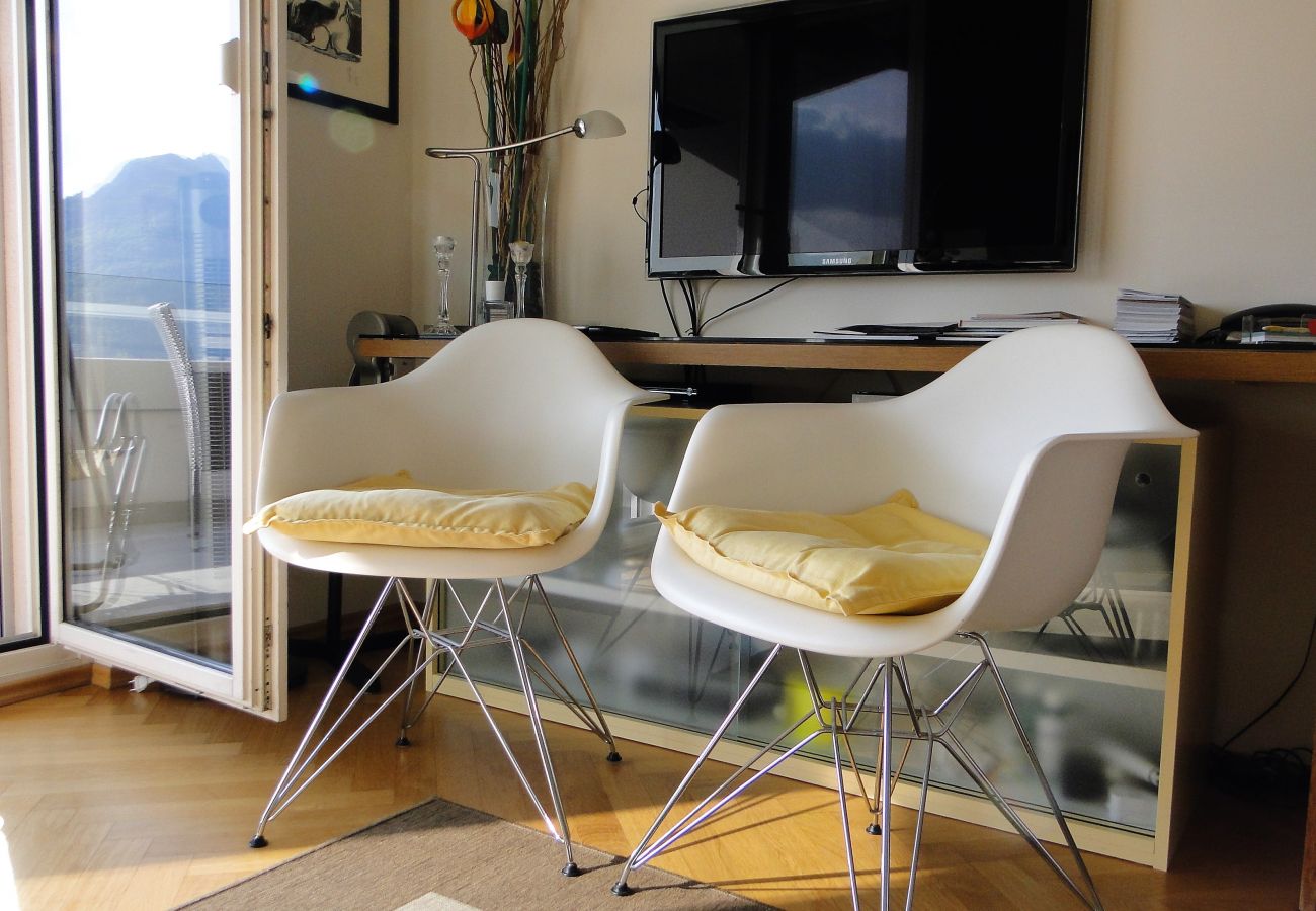 Apartment in Lugano - Breathtaking View for a Romantic Stay