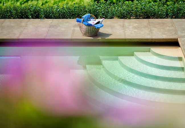 Apartment in Panzano - Luxury Chianti in La Rosa in Panzano Chianti Apartment in Panzano - Luxury Chianti in La Rosa in Panzano Chianti