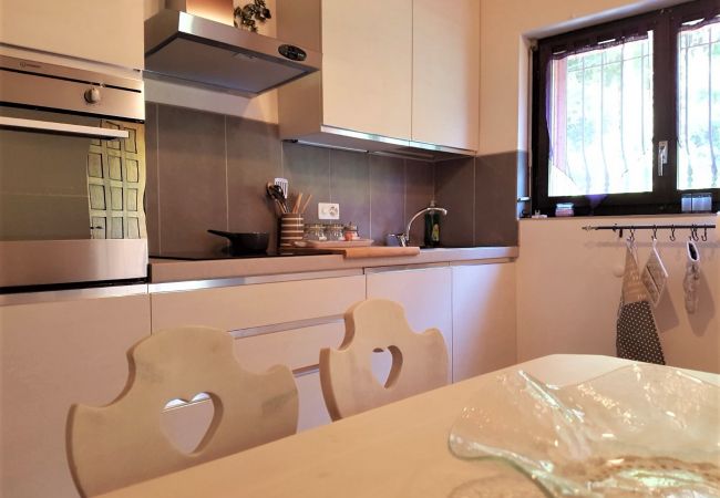 Apartment in Montagnola - Close to Franklin College and Lugano Center Apartment in Montagnola - Close to Franklin College and Lugano Center