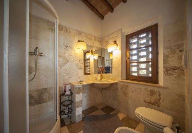 Apartment in Asciano - Your Agritourism with Charme at Mandorlinovo Apartment in Asciano - Your Agritourism with Charme at Mandorlinovo