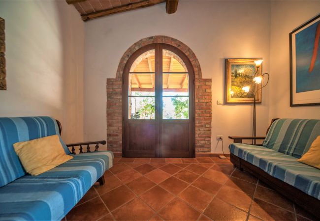 Apartment in Asciano - Ficonovo is Your Agritourism with Pool Apartment in Asciano - Ficonovo is Your Agritourism with Pool