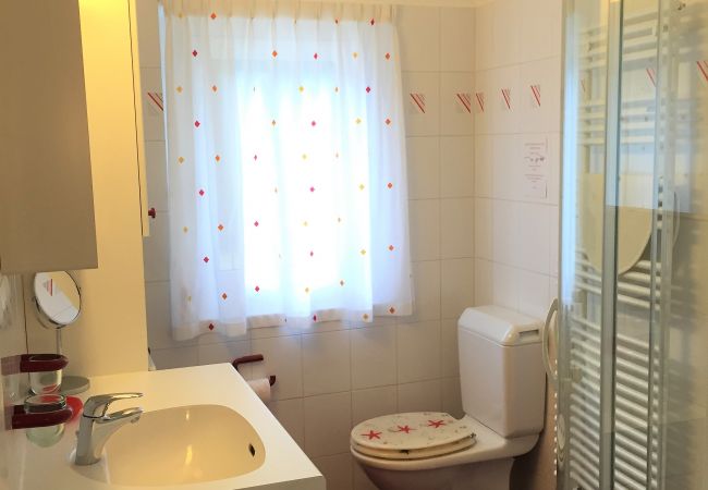 Chalet in Riva San Vitale - Direct on Lugano Lake: Take a Swim from your Villa Chalet in Riva San Vitale - Direct on Lugano Lake: Take a Swim from your Villa