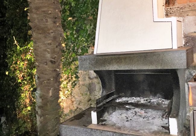 Chalet in Riva San Vitale - Direct on Lugano Lake: Take a Swim from your Villa Chalet in Riva San Vitale - Direct on Lugano Lake: Take a Swim from your Villa