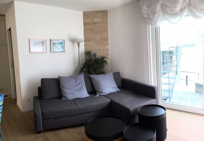 Chalet in Riva San Vitale - Direct on Lugano Lake: Take a Swim from your Villa Chalet in Riva San Vitale - Direct on Lugano Lake: Take a Swim from your Villa