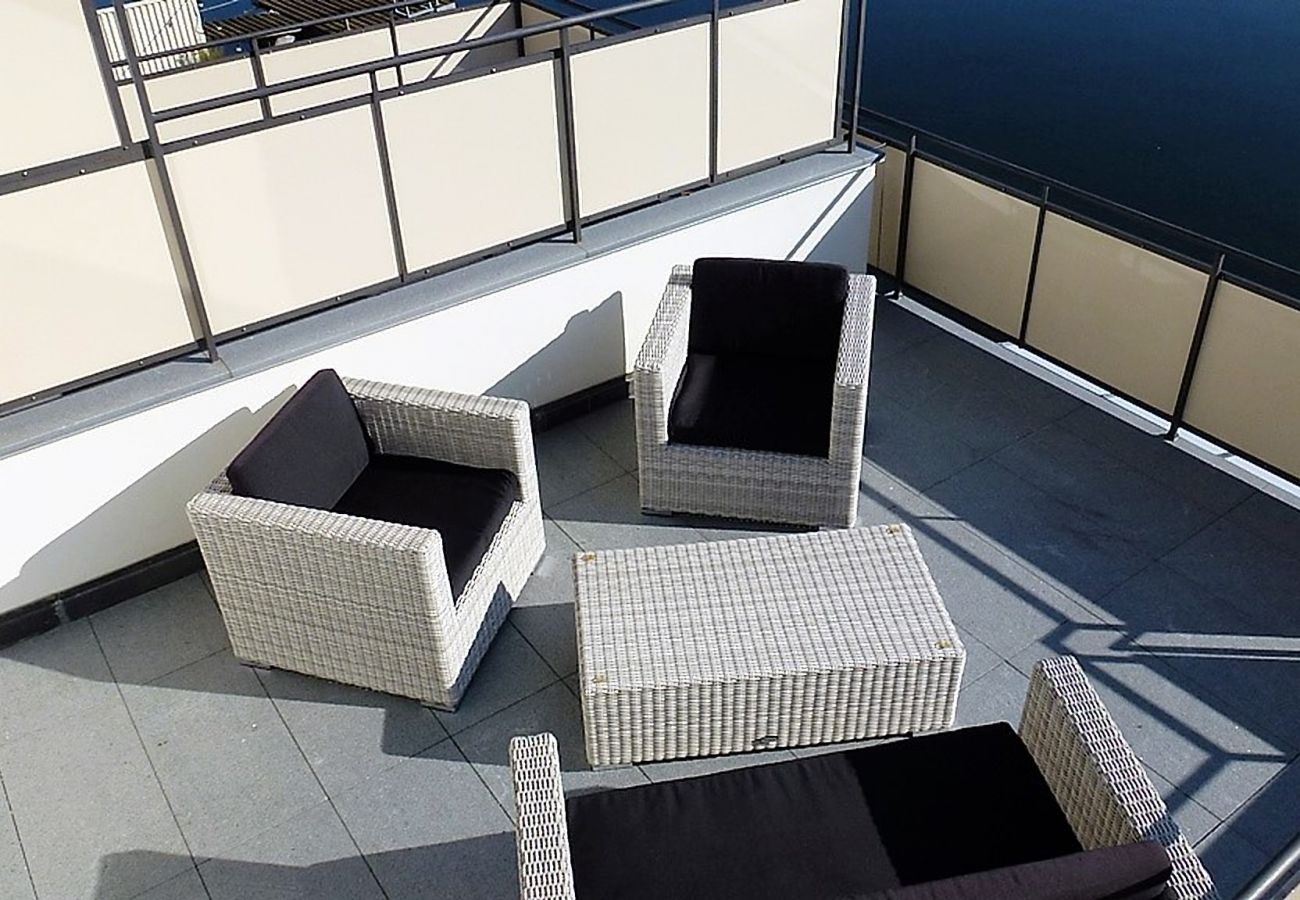 Chalet in Riva San Vitale - Direct on Lugano Lake: Take a Swim from your Villa
