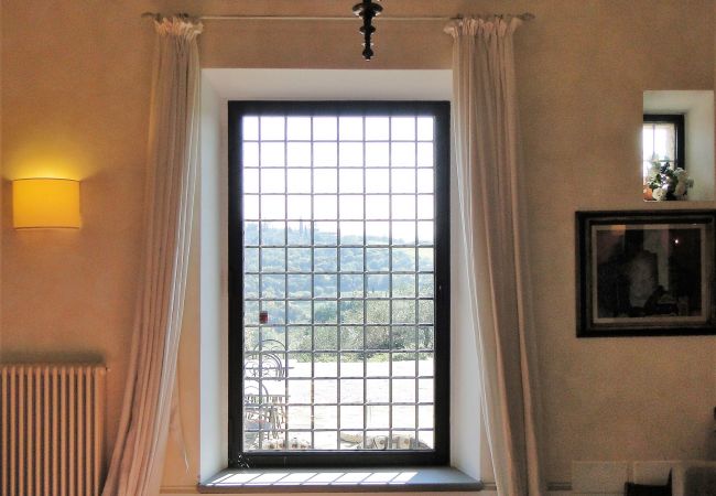 Villa in Carmignano - Close to Florence, Jacuzzi & Breathtaking View