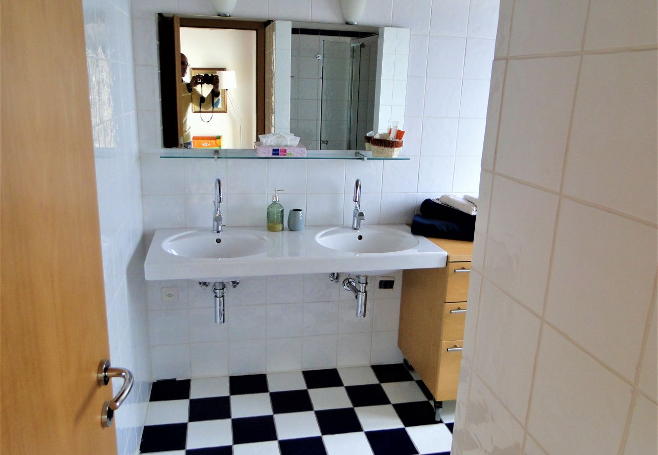 Apartment in Cadro - Charming Duplex close to Lugano
