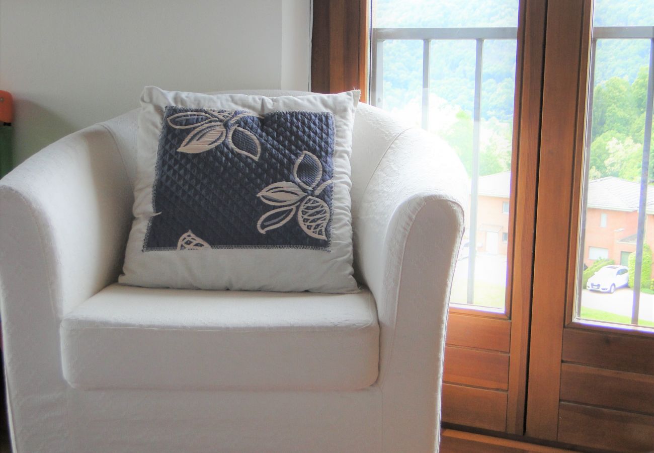 Apartment in Cadro - Charming Duplex close to Lugano
