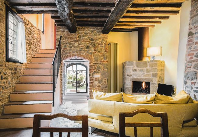 Apartment in Certaldo - Luxury, Sustainability and Eco Pool in Forno Apt. Apartment in Certaldo - Luxury, Sustainability and Eco Pool in Forno Apt.