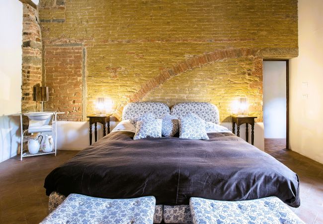 Apartment in Certaldo - Luxury, Sustainability and Eco Pool in Forno Apt. Apartment in Certaldo - Luxury, Sustainability and Eco Pool in Forno Apt.