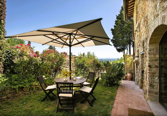 Apartment in Certaldo - Luxury, Sustainability and Eco Pool in Forno Apt. Apartment in Certaldo - Luxury, Sustainability and Eco Pool in Forno Apt.