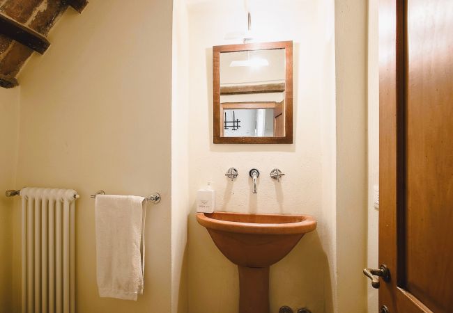 Apartment in Certaldo - Luxury, Sustainability and Eco Pool in Tower Apt. Apartment in Certaldo - Luxury, Sustainability and Eco Pool in Tower Apt.