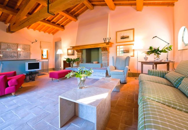 Villa in Pian di Sco - Villa Leccino in most Exclusive Borgo in Tuscany Villa in Pian di Sco - Villa Leccino in most Exclusive Borgo in Tuscany