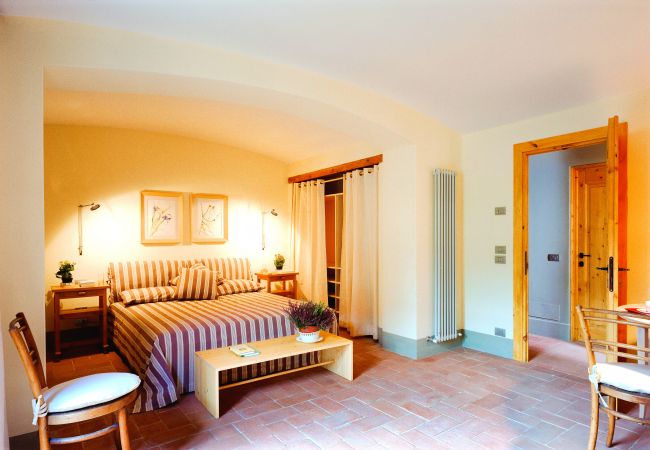 Villa in Pian di Sco - Villa Olivo in most Exclusive Borgo in Tuscany Villa in Pian di Sco - Villa Olivo in most Exclusive Borgo in Tuscany