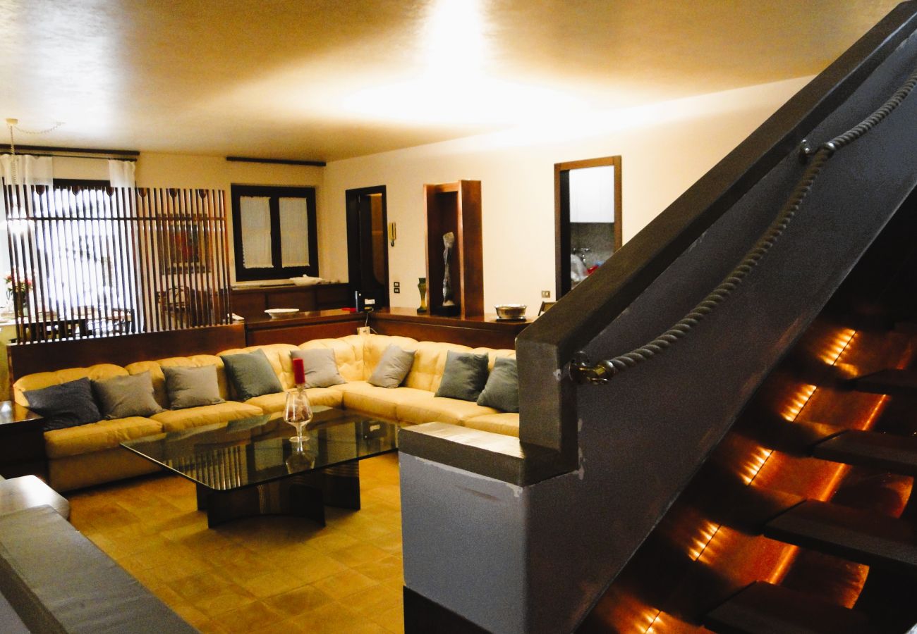 Villa in Cinquale - New Entry: Villa Forte dei Marmi in Versilia