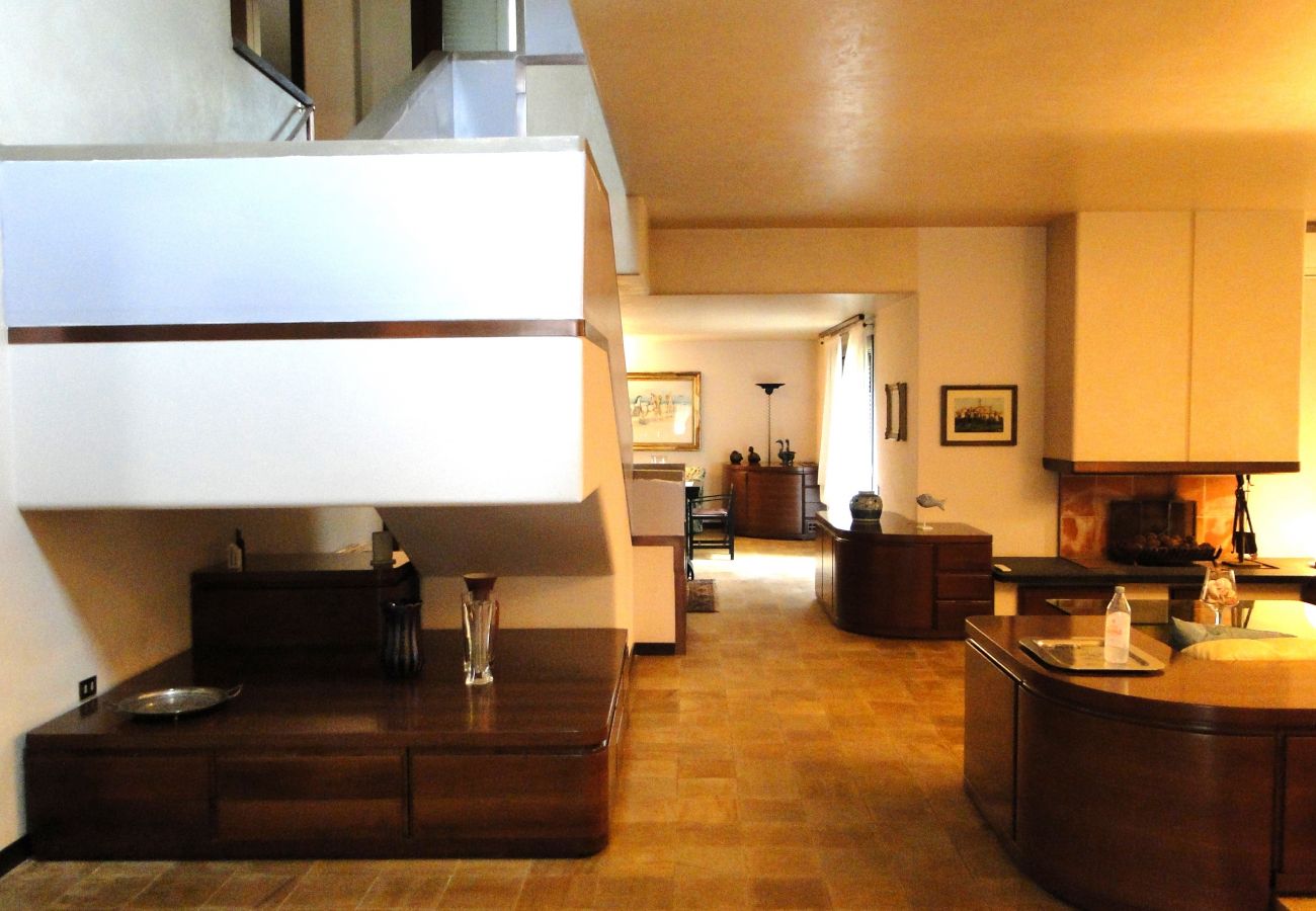 Villa in Cinquale - New Entry: Villa Forte dei Marmi in Versilia