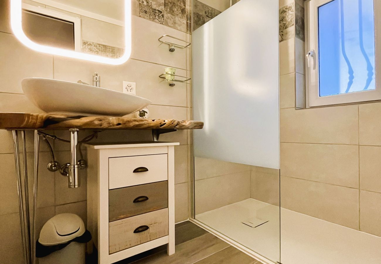 Apartment in Montagnola - Just Restored close to Franklin College and Lugano