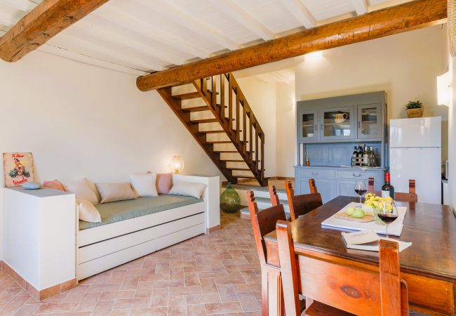 Apartment in Rignano sull´Arno - Fattoria del Chianti close to Florence for four Apartment in Rignano sull´Arno - Fattoria del Chianti close to Florence for four