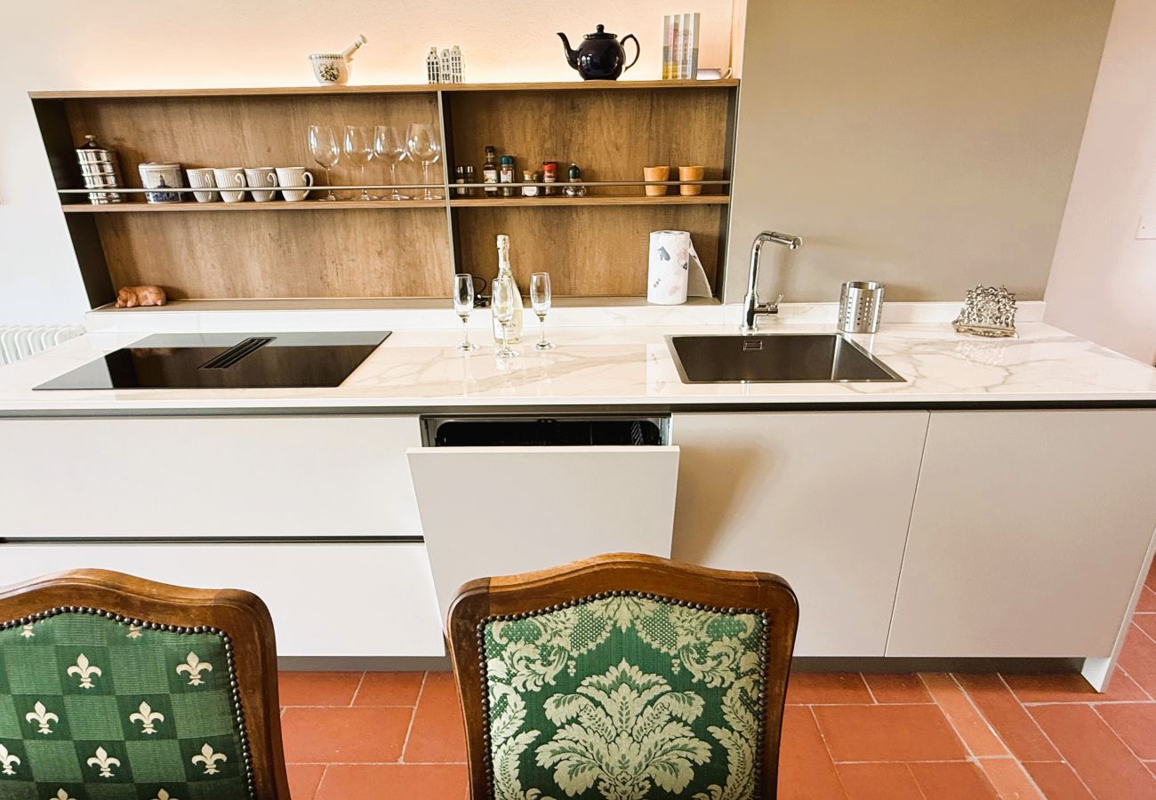 Apartment in Monte San Savino - Villa Ceppeto's Brand New Arches w/ Tesla Charger