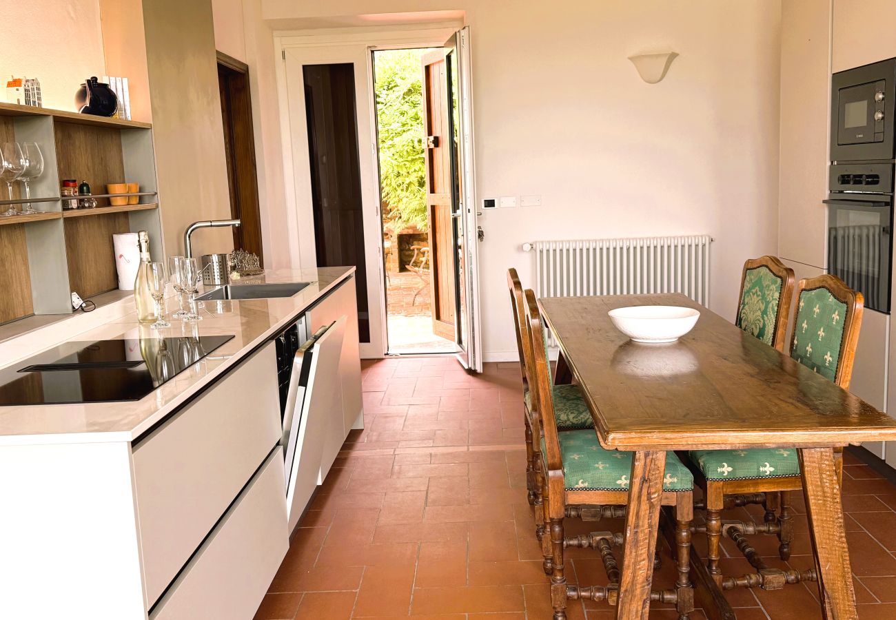 Apartment in Monte San Savino - Villa Ceppeto's Brand New Arches w/ Tesla Charger