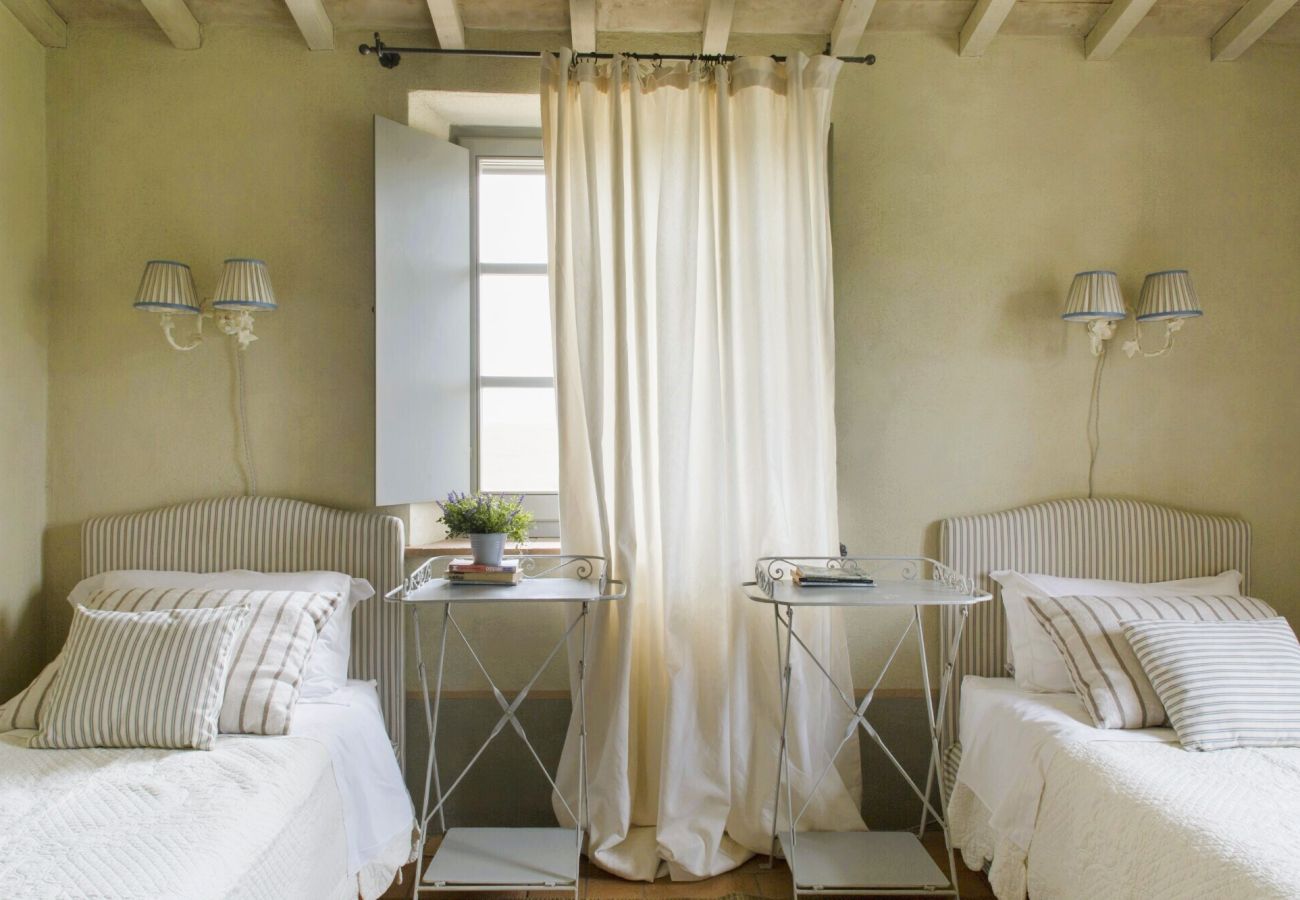 Villa in San Casciano dei Bagni - Villa & Thermal Baths