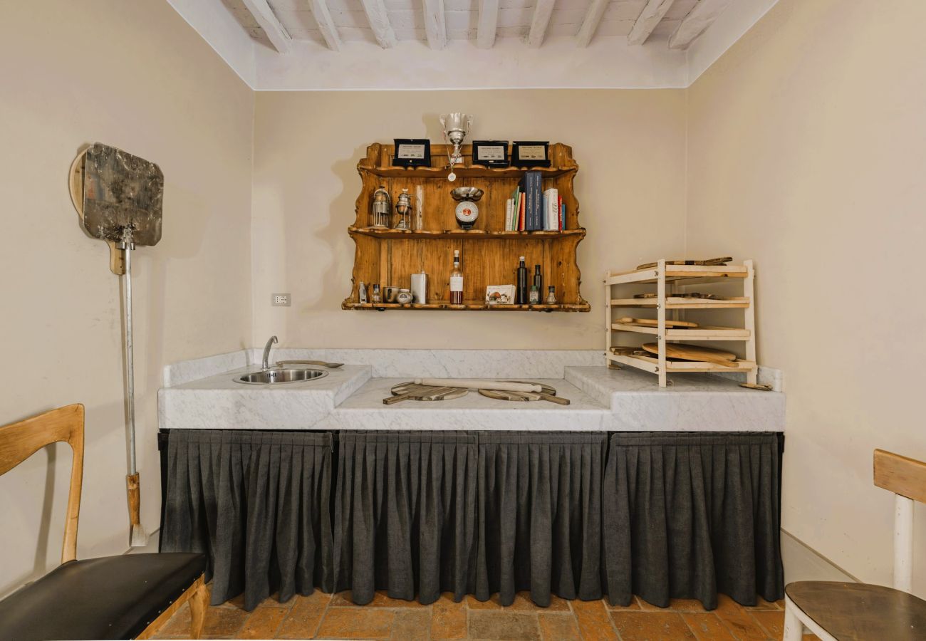 Villa in Larciano - Villa del Borgo, Exclusive Pool & View