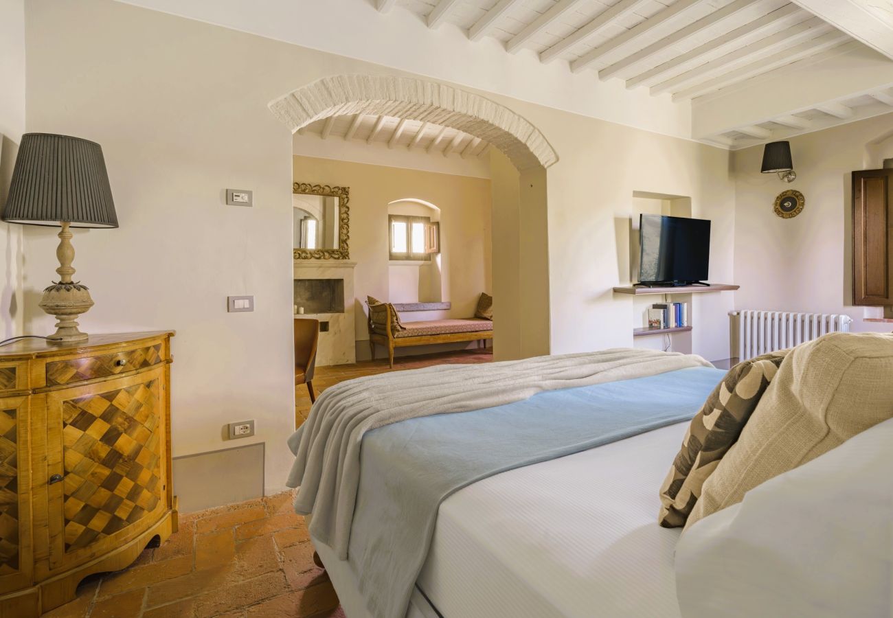 Villa in Larciano - Villa del Borgo, Exclusive Pool & View